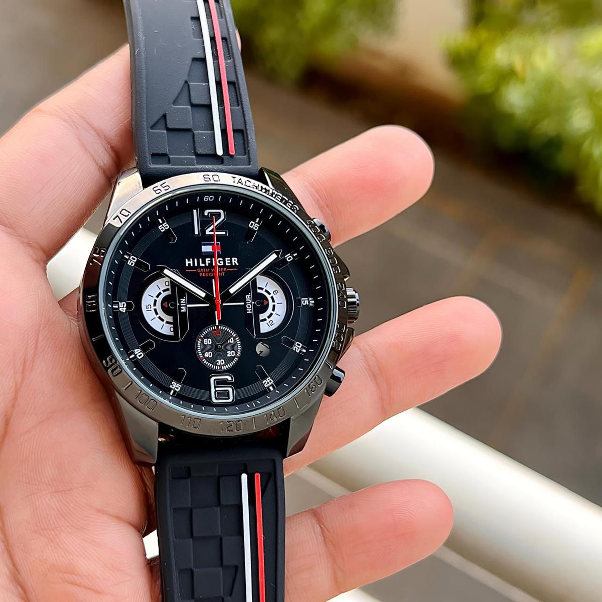 TOMMY HILFIGER DECKER MEN'S CHRONOGRAPH WATCH – BLACK DIAL WITH SILICON STRAP