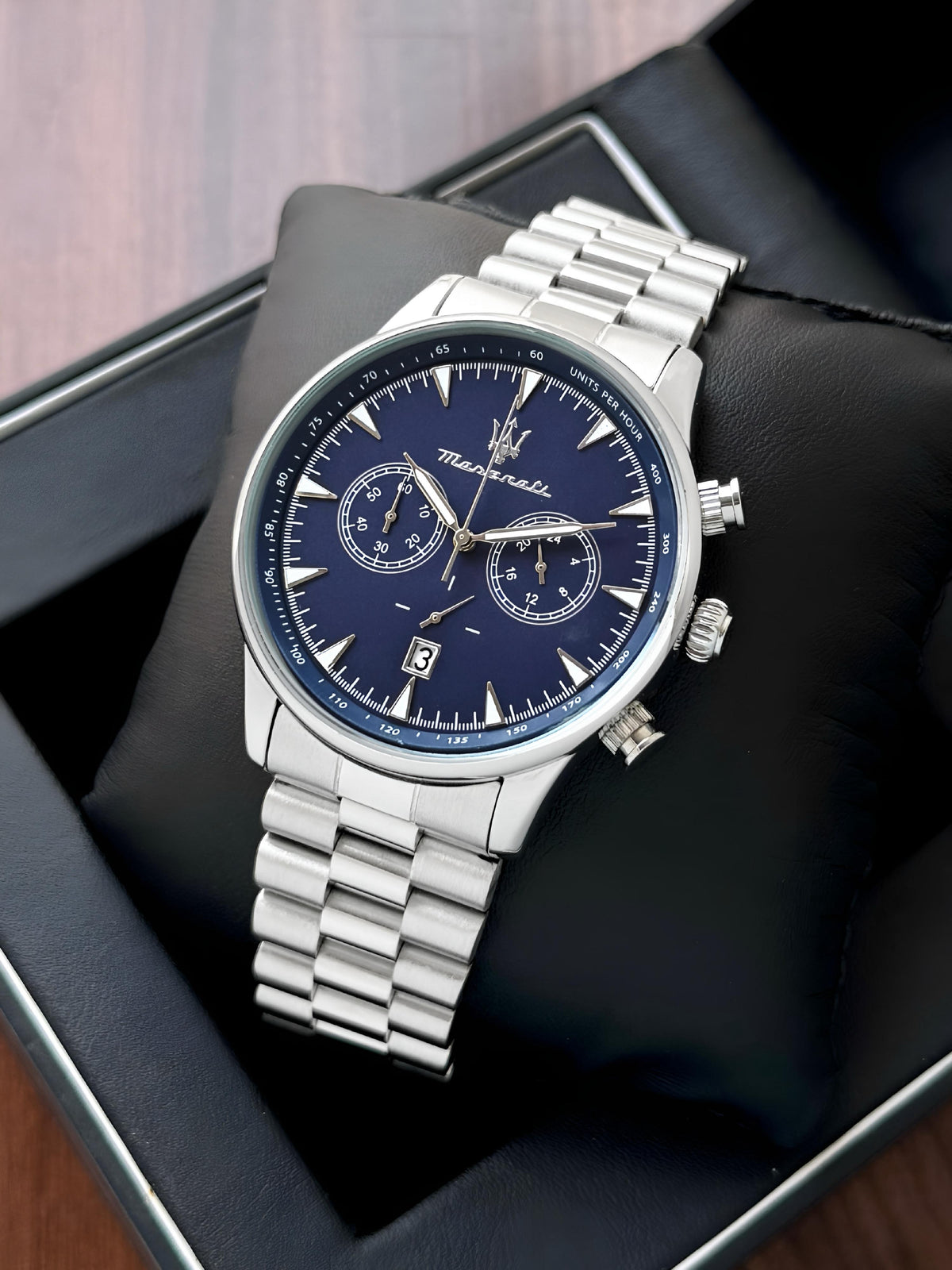 MASERATI CLASSIC CHRONOGRAPH MEN'S WATCH – 45MM BLUE DIAL, STAINLESS STEEL BRACELET