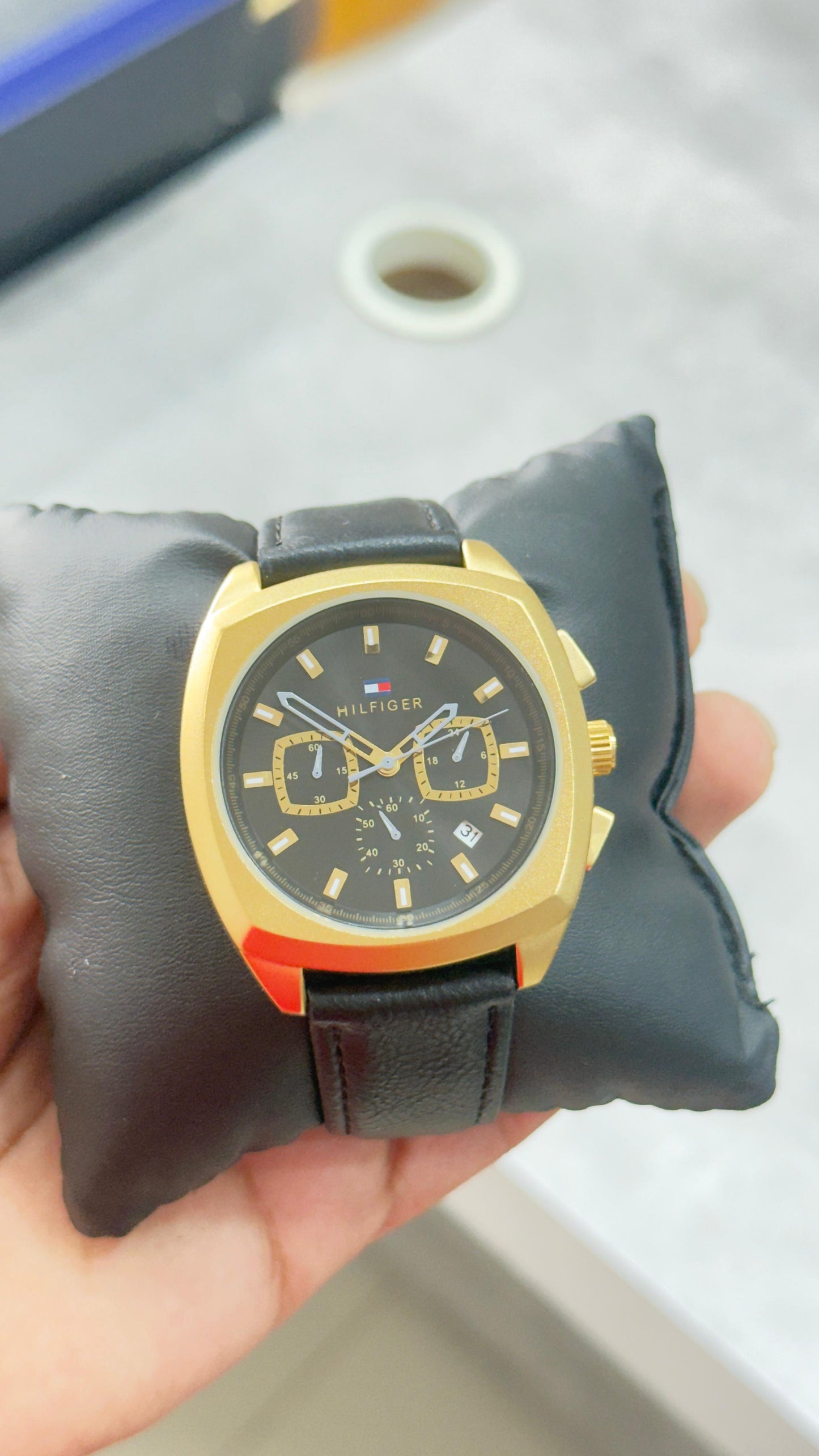 TOMMY HILFIGER MODERN DECKER MEN'S CHRONOGRAPH WATCH – BLACK MULTIFUNCTION DIAL WITH GOLD CASE & LEATHER STRAP